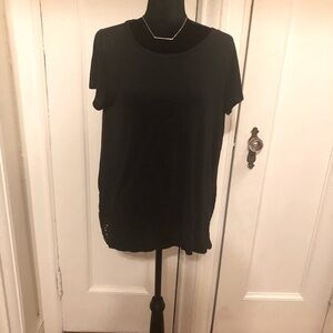Loft eyelet black tee!